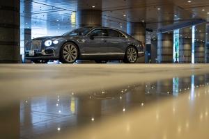 Bentley Flying Spur 2020 года  (JP)